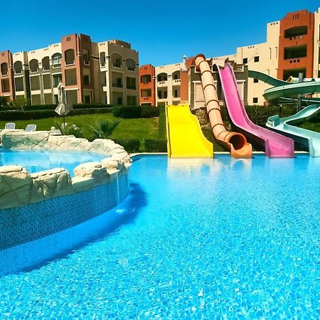 Oyster Bay Beach Resort Abu Dabbab Exterior photo