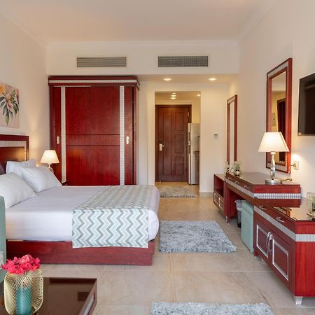 Oyster Bay Beach Resort Abu Dabbab Exterior photo