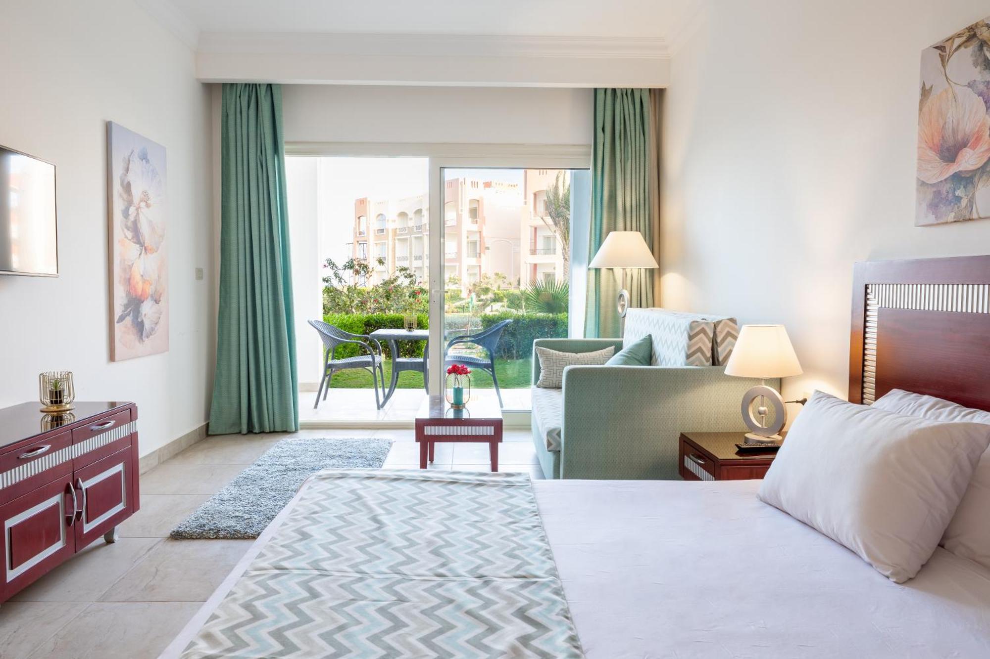 Oyster Bay Beach Resort Abu Dabbab Exterior photo