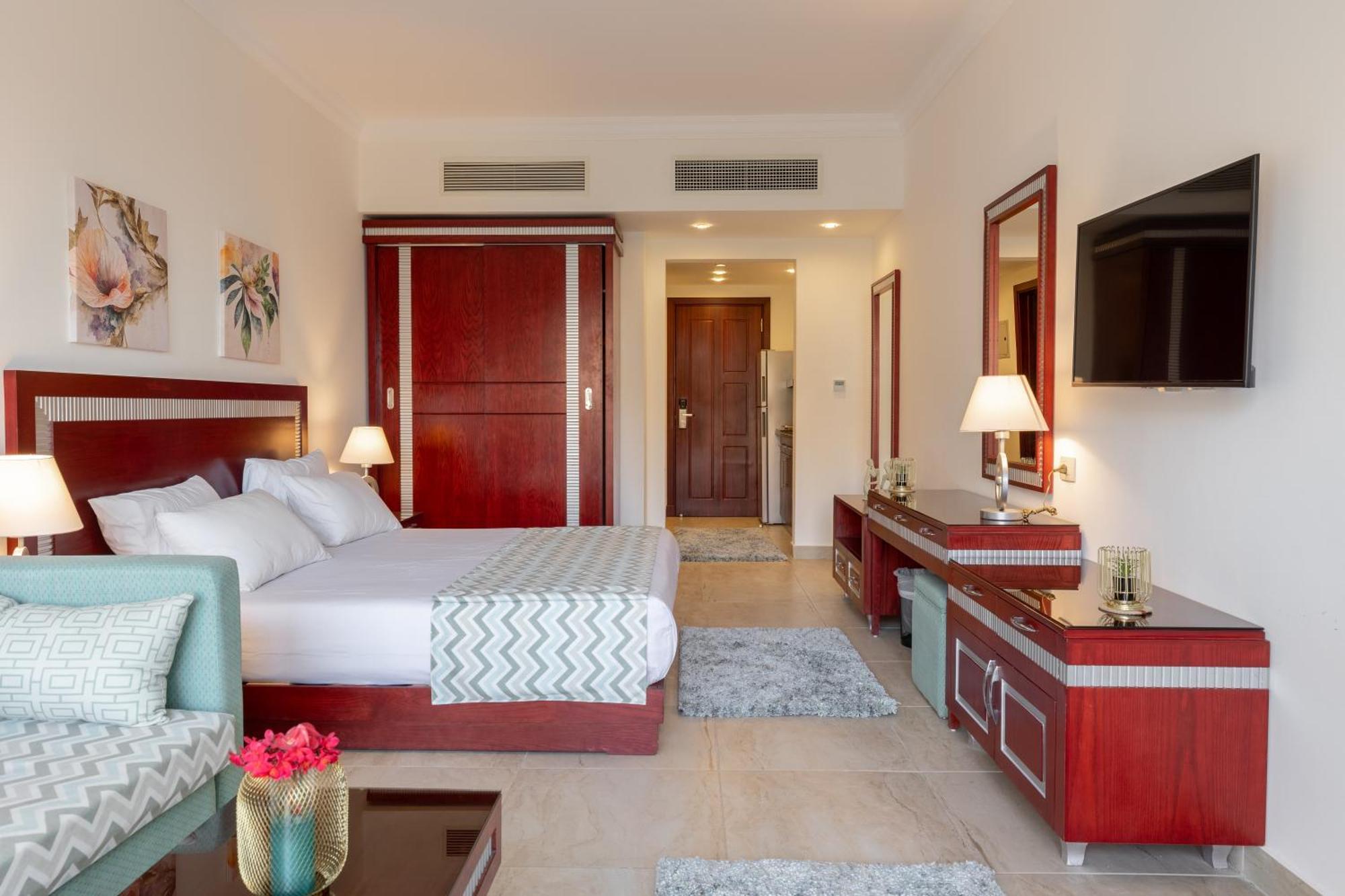 Oyster Bay Beach Resort Abu Dabbab Exterior photo