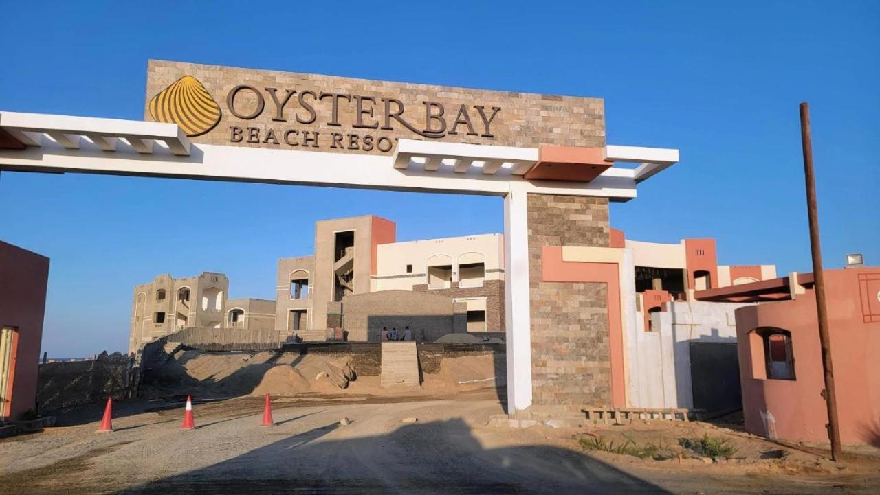 Oyster Bay Beach Resort Abu Dabbab Exterior photo