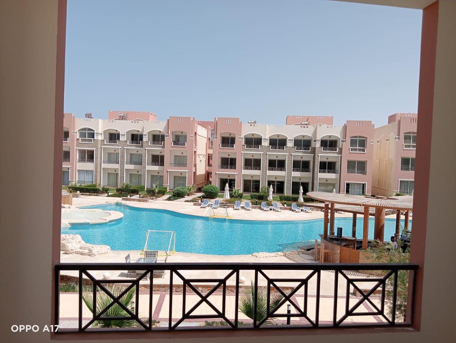Oyster Bay Beach Resort Abu Dabbab Exterior photo