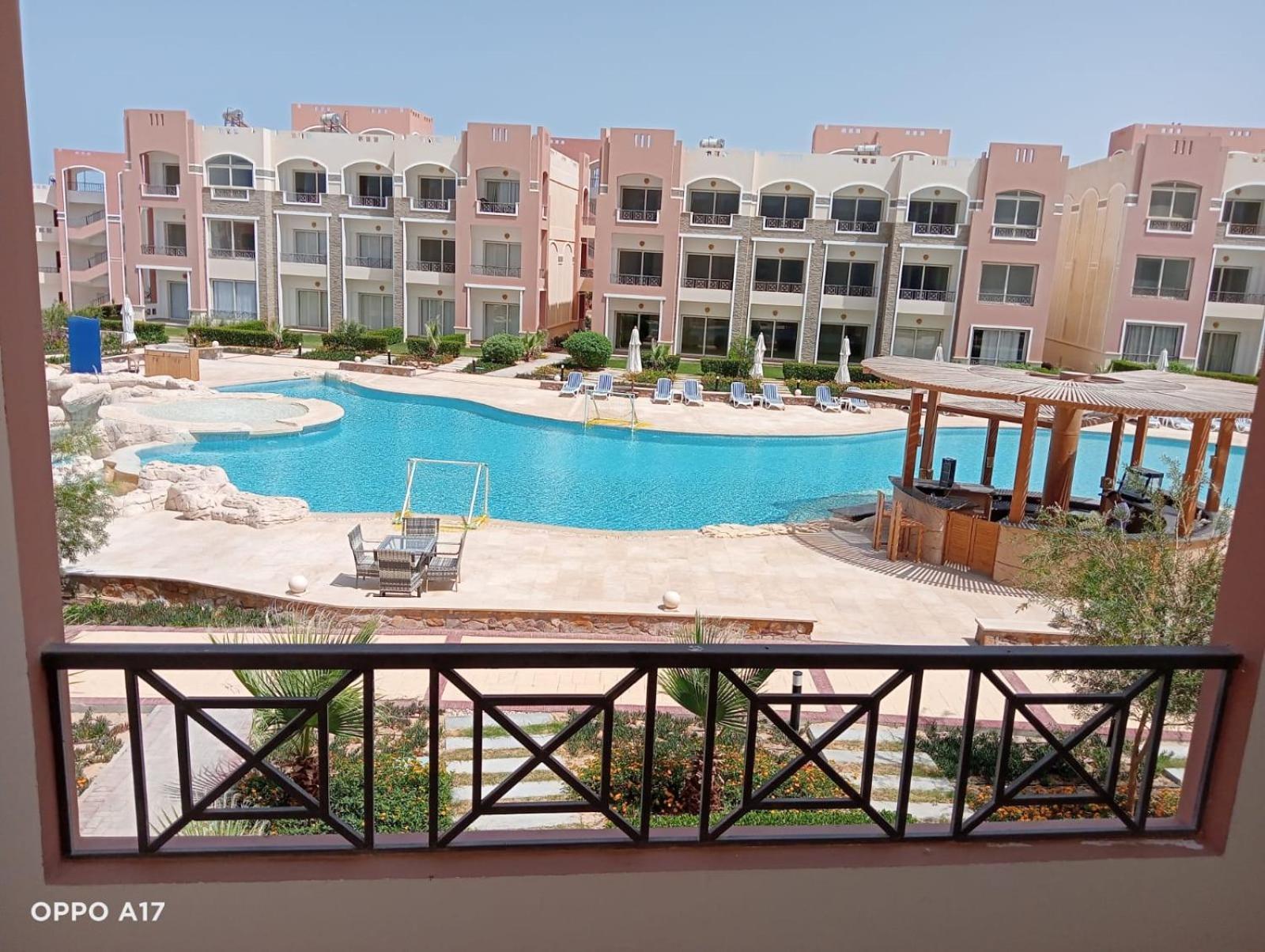 Oyster Bay Beach Resort Abu Dabbab Exterior photo